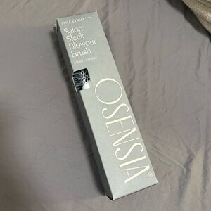 Osensia Salon Sleek Blowout Brush